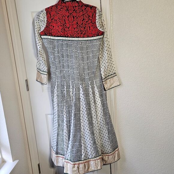 Ornate Handmade Dress & Shawl Set with Intricate Details, Size S - Picture 3 of 5